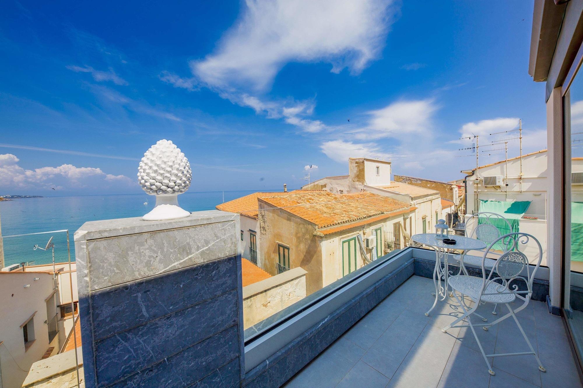 Ossuna Bay Hotel Boutique Cefalu Exterior photo